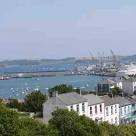 4 Porth Gwel, Sea View & Parking Apartment Falmouth Exterior photo