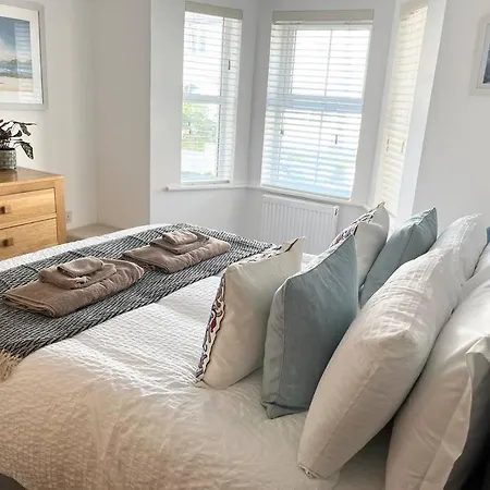4 Porth Gwel, Sea View & Parking Apartment Falmouth Exterior photo